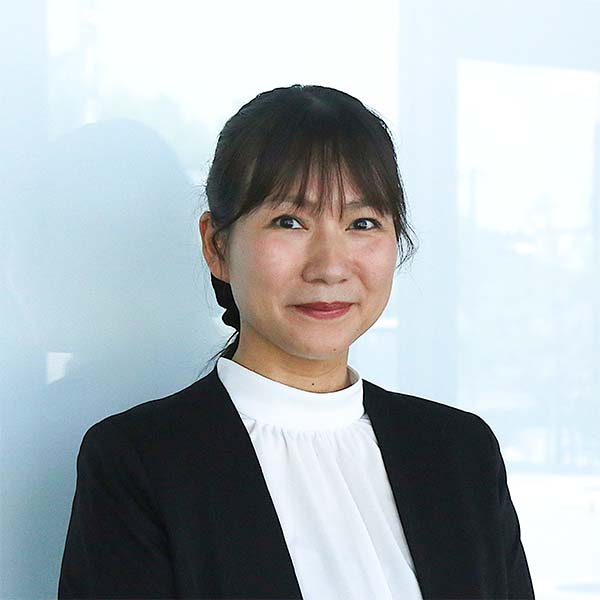 猪野 真依子